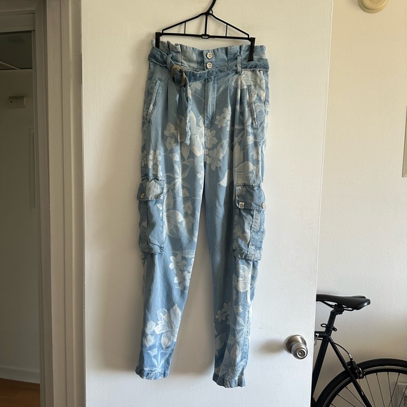 Desigual Women’s Albiw Denim Floral High Waisted Pants size Medium EUC - Picture 5 of 11